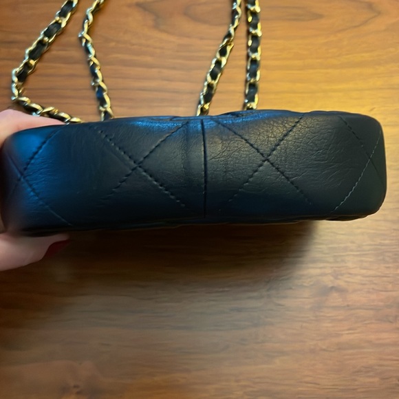 Talbots navy mini crossbody bag - Picture 3 of 8